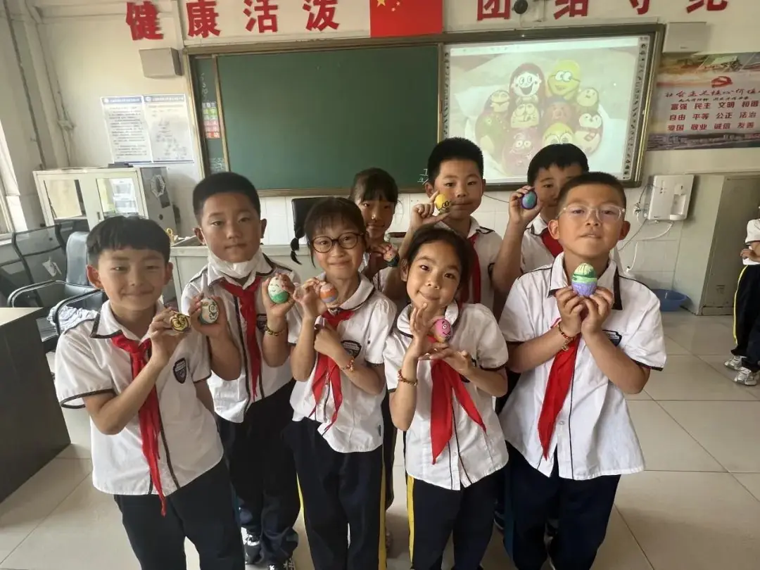 粽叶飘香迎端午 传统文化润童心--湾里小学端午节实践活动 第40张 粽叶飘香迎端午 传统文化润童心--湾里小学端午节实践活动 第40张