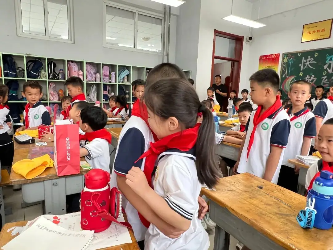 【无棣县实验幼儿园分园】走进小学,乐享成长——大班幼儿参观第四实验小学纪实 第64张 【无棣县实验幼儿园分园】走进小学,乐享成长——大班幼儿参观第四实验小学纪实 第64张
