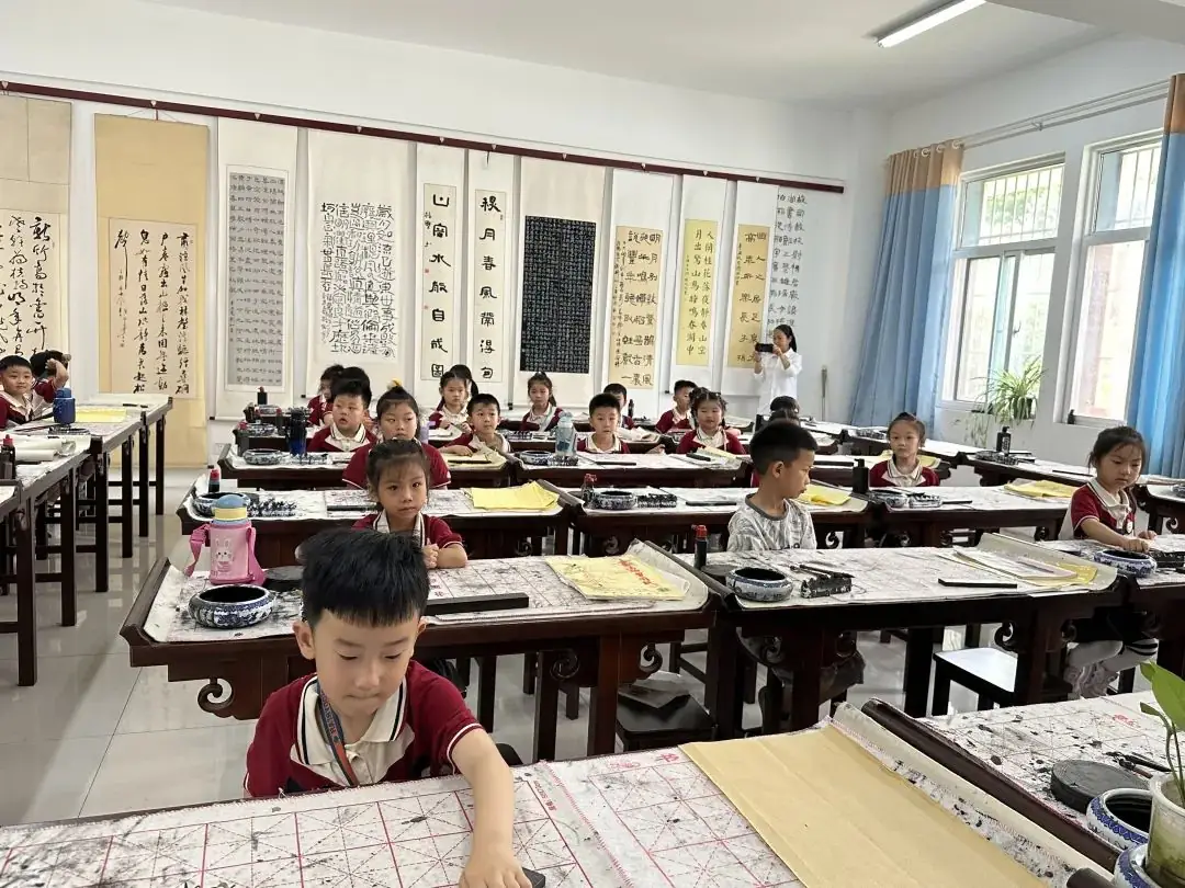 初探小学 礼遇成长——枣庄市第二十九中学附属幼儿园大班组参观小学活动 第44张 初探小学 礼遇成长——枣庄市第二十九中学附属幼儿园大班组参观小学活动 第44张