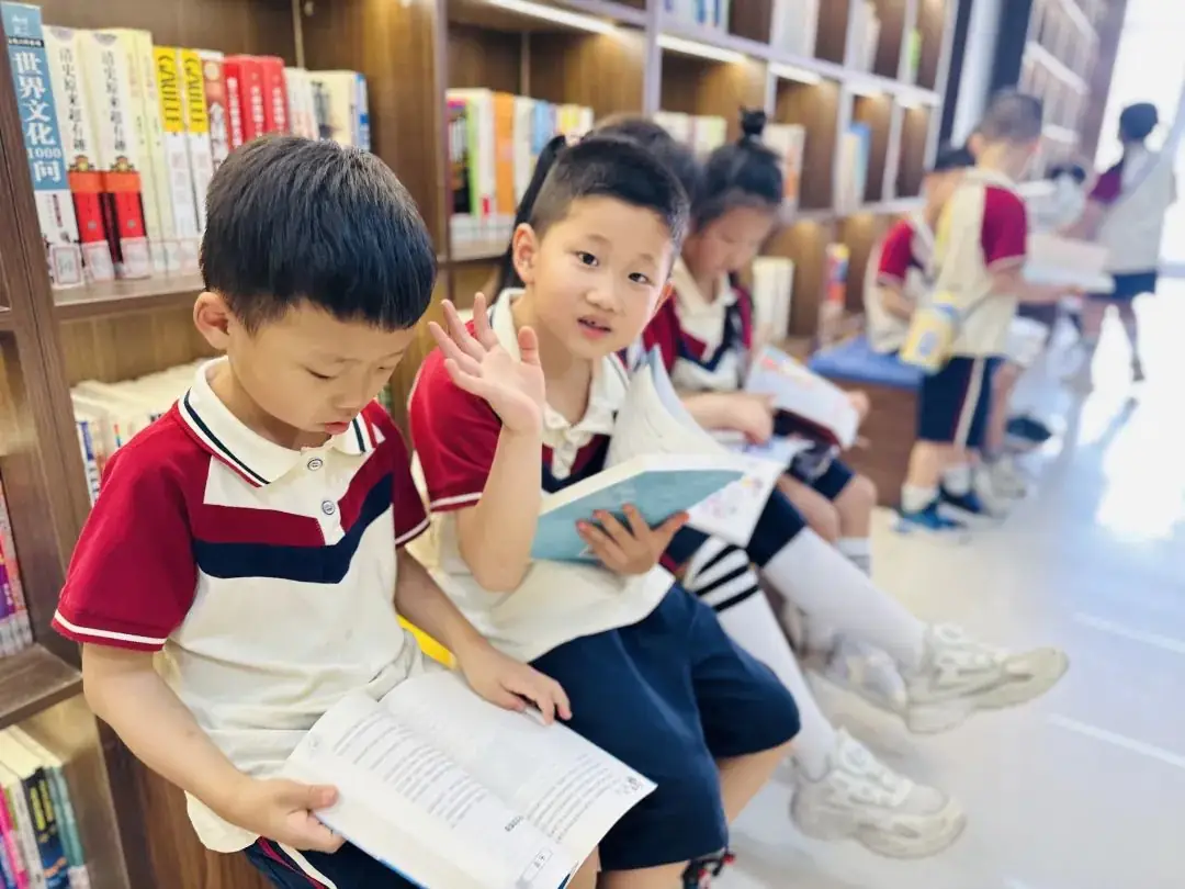 初探小学 礼遇成长——枣庄市第二十九中学附属幼儿园大班组参观小学活动 第35张 初探小学 礼遇成长——枣庄市第二十九中学附属幼儿园大班组参观小学活动 第35张