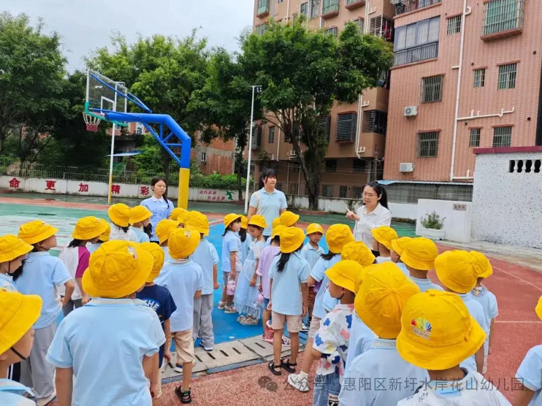 你好,小学—水岸花山幼儿园幼小衔接活动 第6张 你好,小学—水岸花山幼儿园幼小衔接活动 第6张