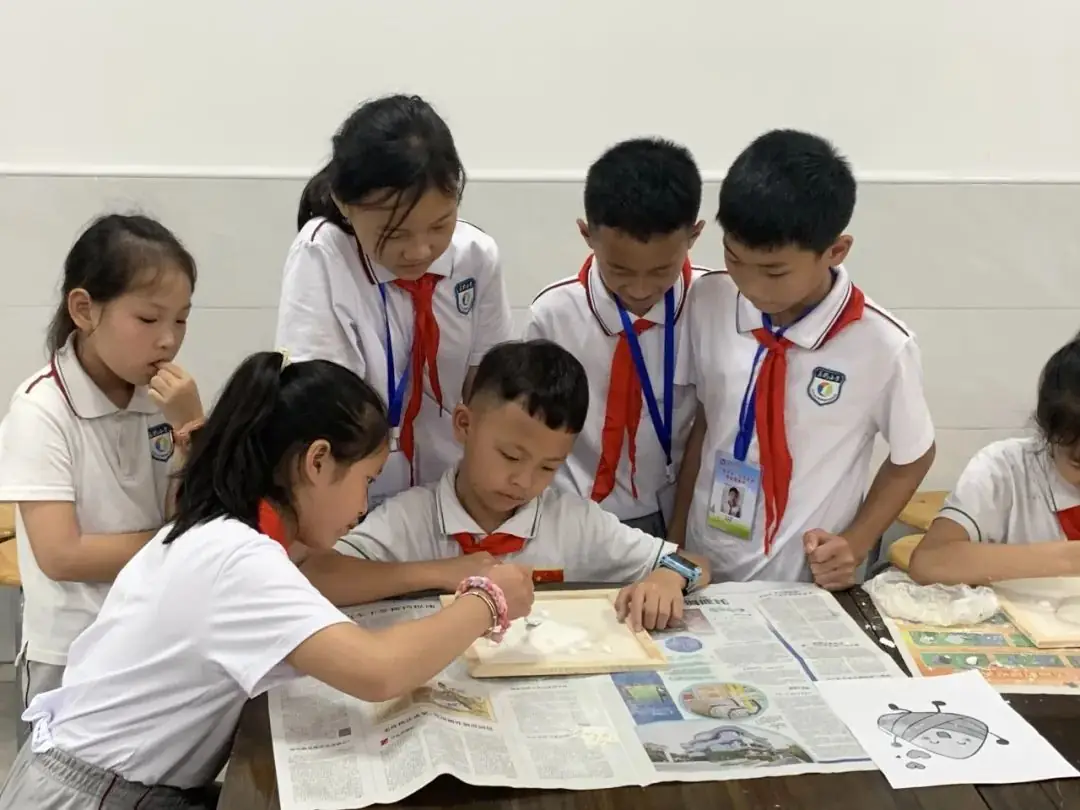 湖南省凤凰县阿拉石化小学“优才生”赴荔园小学跟班研学 第66张 湖南省凤凰县阿拉石化小学“优才生”赴荔园小学跟班研学 第66张