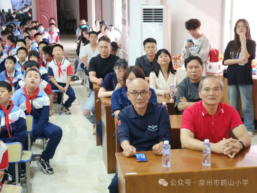 鹤山小学六一儿童节系列活动(三)——校园艺术节暨少年宫文艺汇演 第1张 鹤山小学六一儿童节系列活动(三)——校园艺术节暨少年宫文艺汇演 第1张