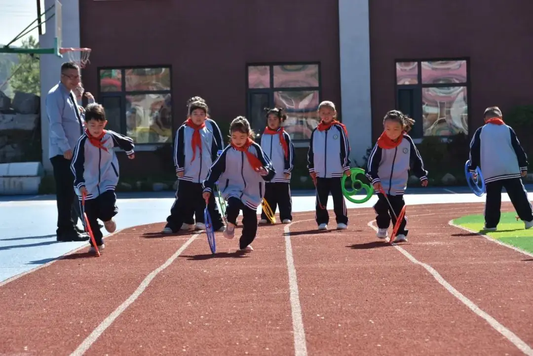 少年梦无限,因你更精彩 ——石河中心小学校招生简章 第21张 少年梦无限,因你更精彩 ——石河中心小学校招生简章 第21张