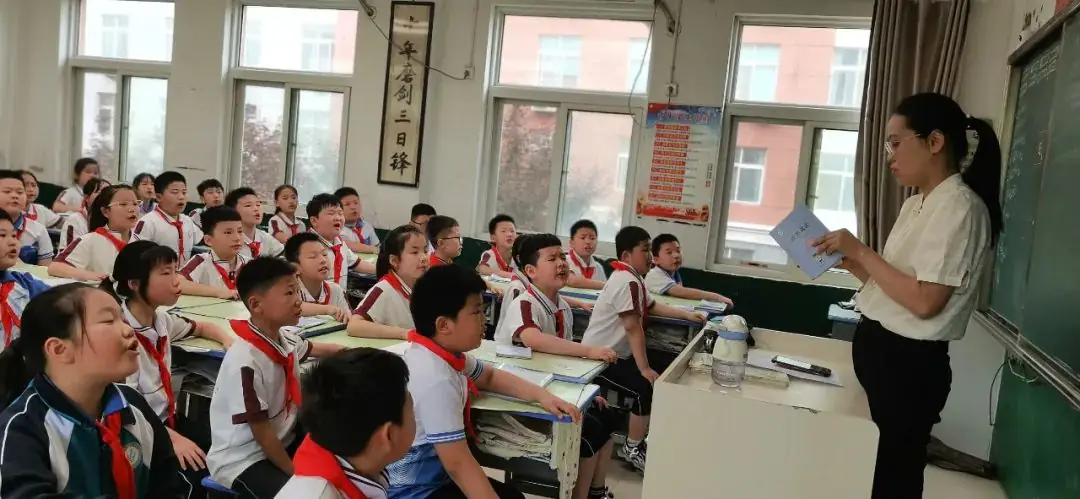 校园动态|曹县第一实验小学经典诵读验收活动 第23张 校园动态|曹县第一实验小学经典诵读验收活动 第23张