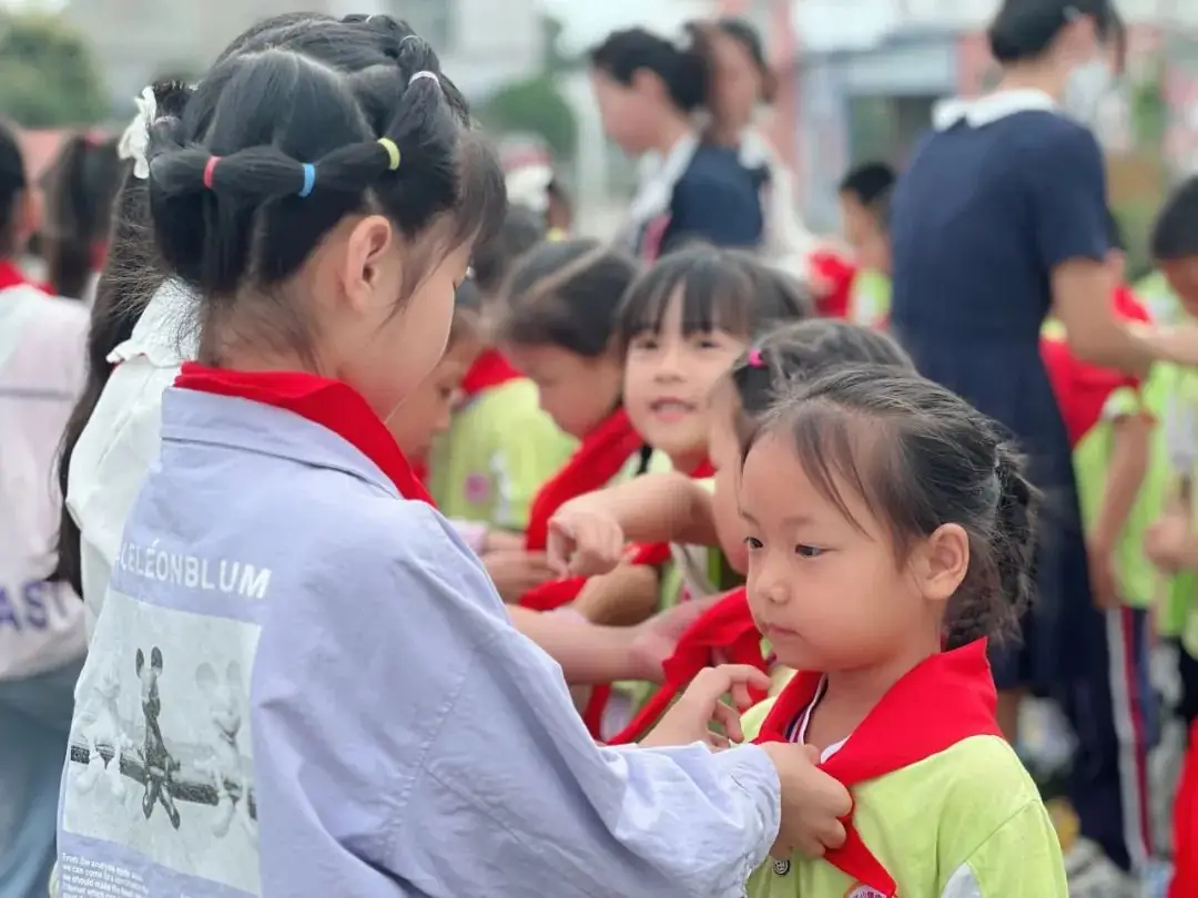 【走,参观小学去!】佛子山镇中心幼儿园大班级部参观小学活动 第27张 【走,参观小学去!】佛子山镇中心幼儿园大班级部参观小学活动 第27张