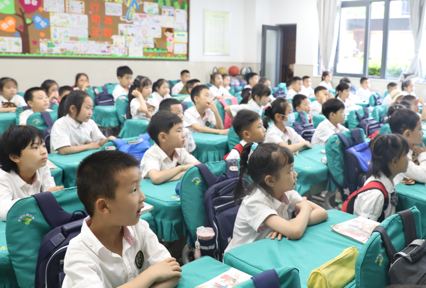 【学前教育宣传月】体验小学 “幼”见成长——同茂幼儿园大班组小学体验日活动 第49张 【学前教育宣传月】体验小学 “幼”见成长——同茂幼儿园大班组小学体验日活动 第49张