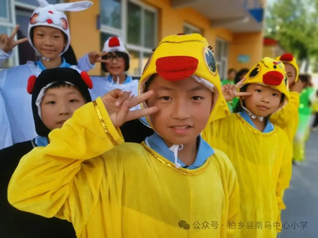 红领巾爱祖国——柏乡县南马中心小学举行庆“六一”国际儿童节文艺汇演 第34张 红领巾爱祖国——柏乡县南马中心小学举行庆“六一”国际儿童节文艺汇演 第34张