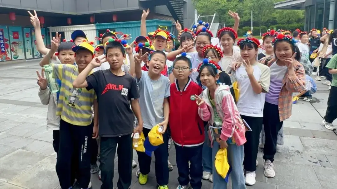 探寻文化脉络③ | 五峰小学研学团队走进宜昌记忆非遗研学旅行基地 第9张 探寻文化脉络③ | 五峰小学研学团队走进宜昌记忆非遗研学旅行基地 第9张