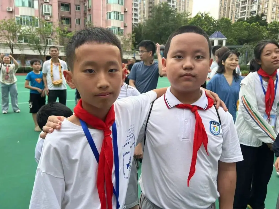 湖南省凤凰县阿拉石化小学“优才生”赴荔园小学跟班研学 第18张 湖南省凤凰县阿拉石化小学“优才生”赴荔园小学跟班研学 第18张