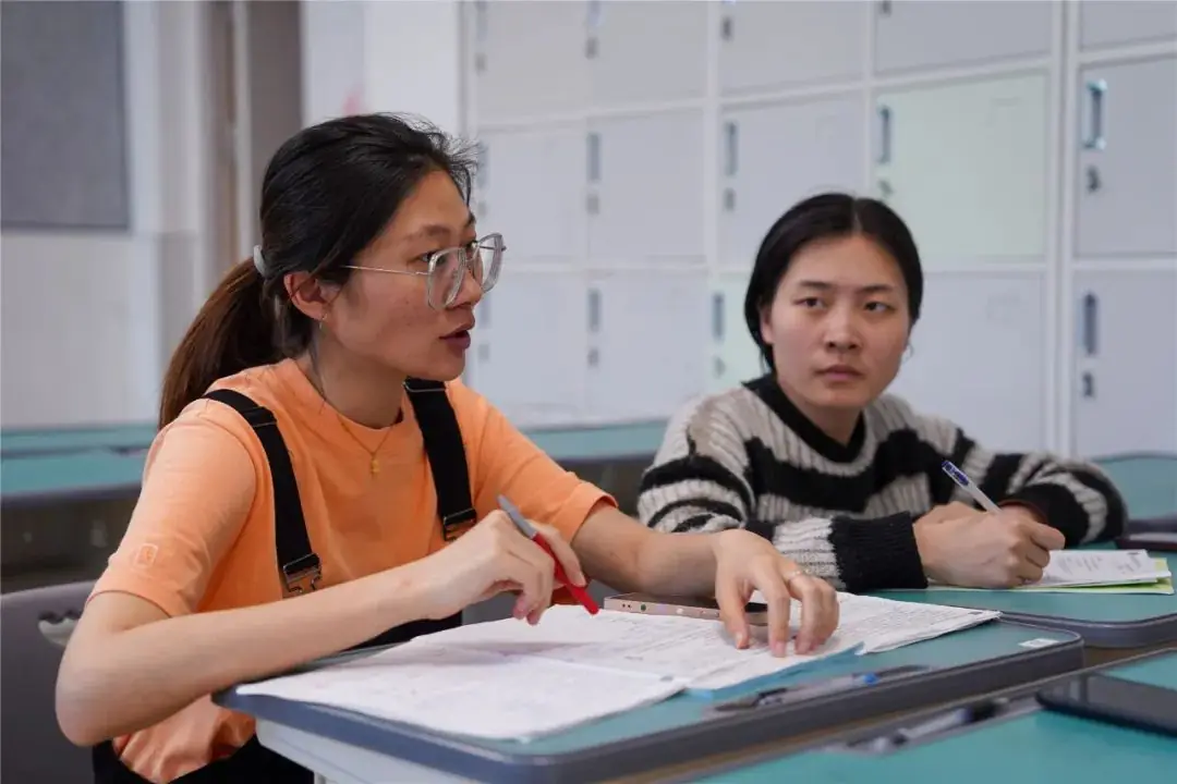 中考没上一批线,高考剑指重点大学!这所高中的目标墙亮了,他们的底气从何而来 第7张 中考没上一批线,高考剑指重点大学!这所高中的目标墙亮了,他们的底气从何而来 第7张