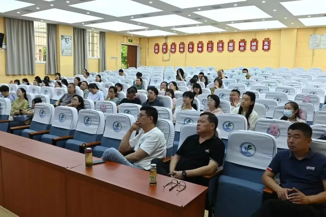 中考 加油 ▏恪守规范保稳定 同心同力谱新篇 第9张 中考 加油 ▏恪守规范保稳定 同心同力谱新篇 第9张