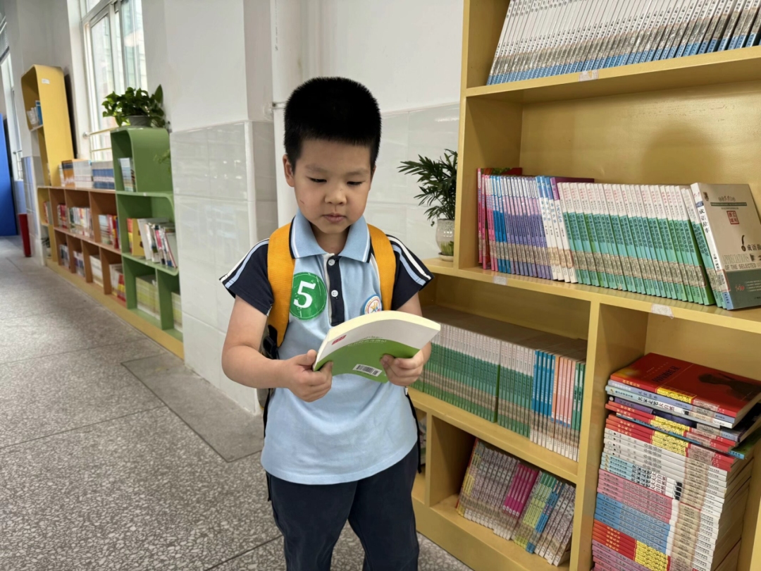 【园级动态】初探小学 期望成长——红岭幼儿园大班组参观小学活动纪实 第35张 【园级动态】初探小学 期望成长——红岭幼儿园大班组参观小学活动纪实 第35张