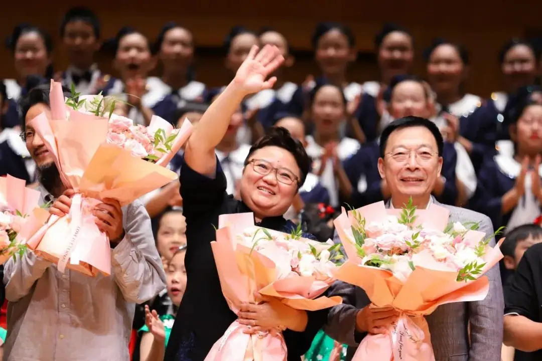 灯市口小学举行“逐光前行 扬帆远航”金帆合唱团二十周年专场音乐会暨灯市口小学建校160周年素质教育成果展示活动 第125张 灯市口小学举行“逐光前行 扬帆远航”金帆合唱团二十周年专场音乐会暨灯市口小学建校160周年素质教育成果展示活动 第125张