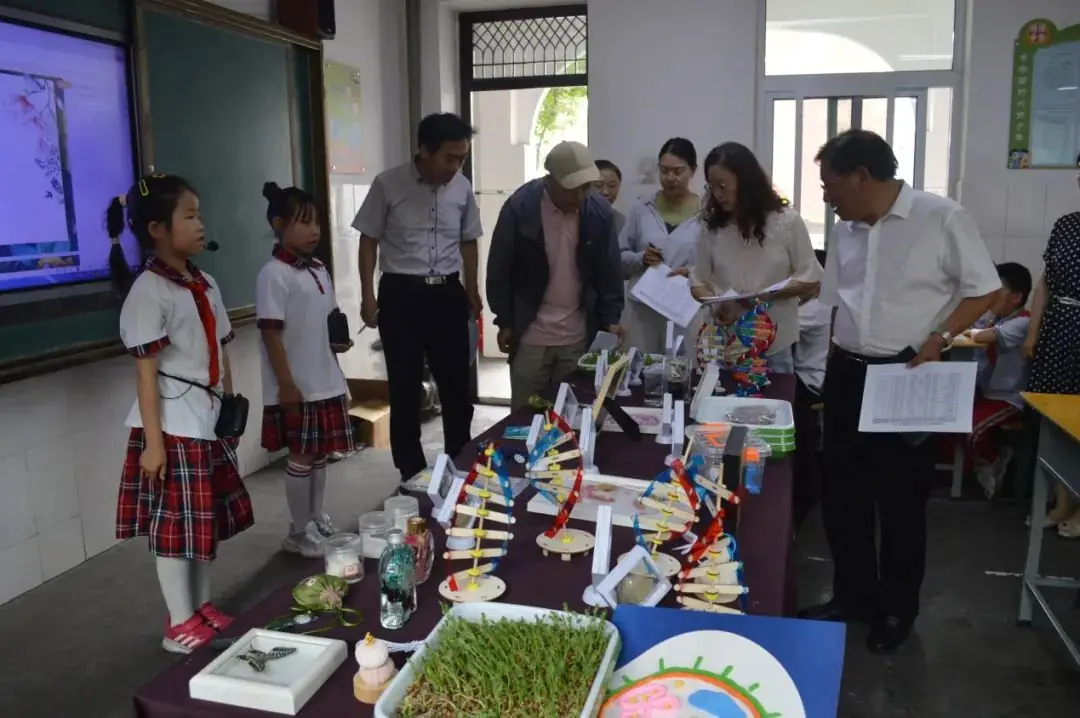 安阳市钢城小学社团展示精彩纷呈 第3张 安阳市钢城小学社团展示精彩纷呈 第3张