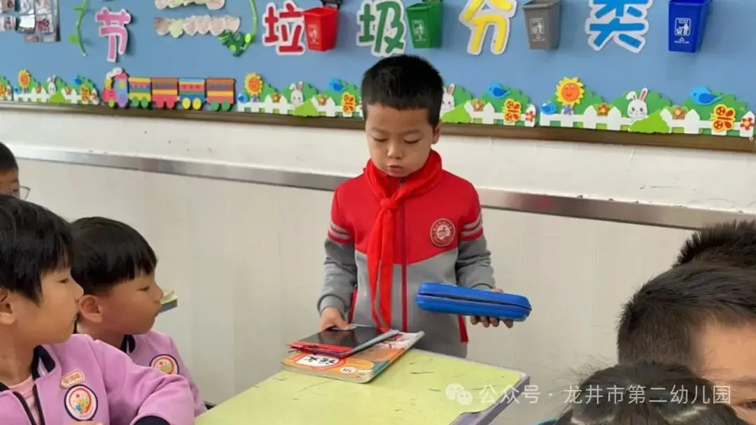 【幼儿活动】“趣”探小学,“幼”见成长——龙井市第二幼儿园携手龙井市东山实验小学开展参观小学活动 第39张 【幼儿活动】“趣”探小学,“幼”见成长——龙井市第二幼儿园携手龙井市东山实验小学开展参观小学活动 第39张