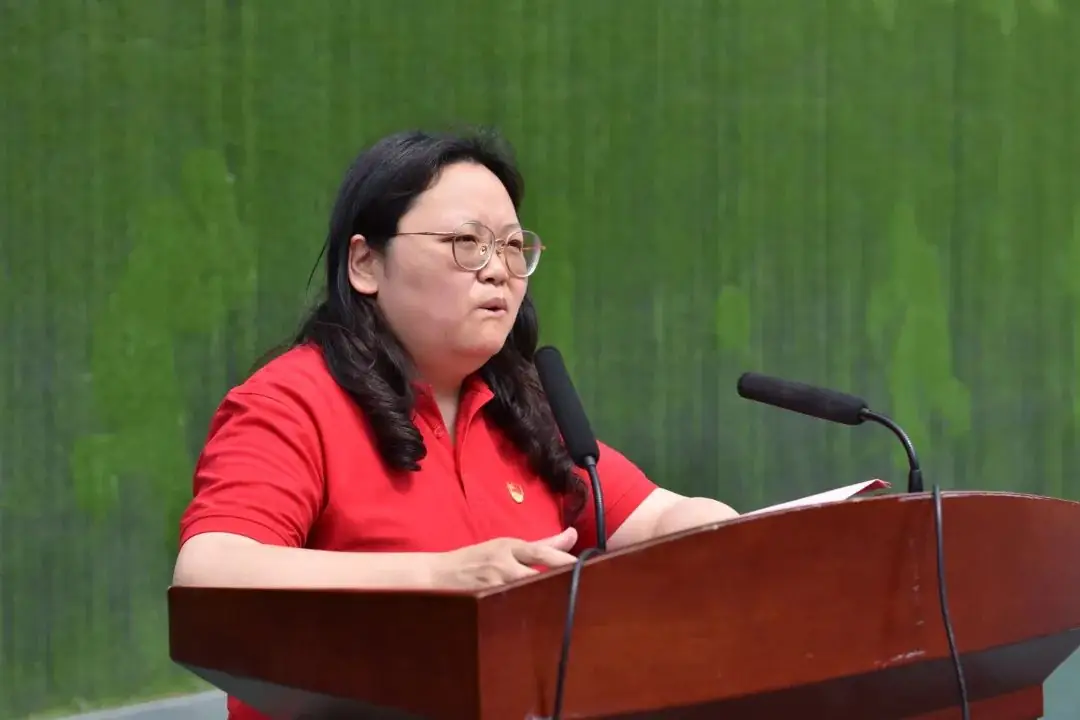 高考壮志行 祖国请挑选 | 贵阳八中2024届高三学子“奔向成功门”冲刺高考壮行活动 第5张 高考壮志行 祖国请挑选 | 贵阳八中2024届高三学子“奔向成功门”冲刺高考壮行活动 第5张