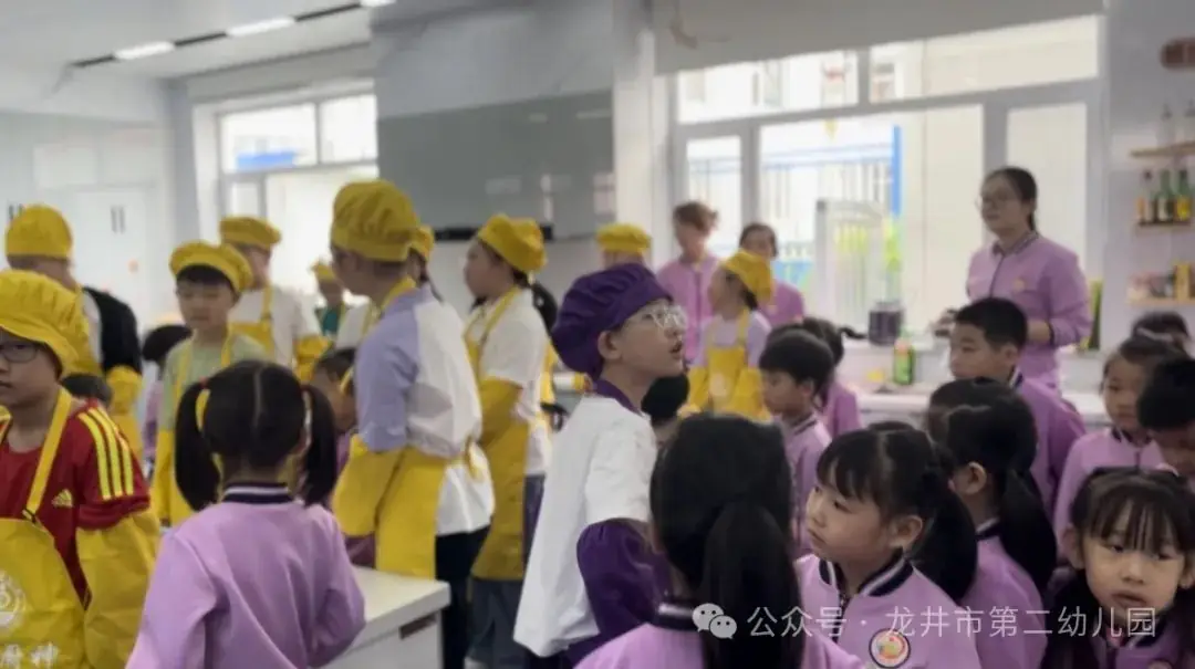 【幼儿活动】“趣”探小学,“幼”见成长——龙井市第二幼儿园携手龙井市东山实验小学开展参观小学活动 第98张 【幼儿活动】“趣”探小学,“幼”见成长——龙井市第二幼儿园携手龙井市东山实验小学开展参观小学活动 第98张