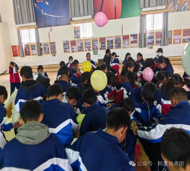 笑迎中考 减压前行||普兰团县委开展“轻松备考·12355与你同行”中考减压活动 第4张 笑迎中考 减压前行||普兰团县委开展“轻松备考·12355与你同行”中考减压活动 第4张