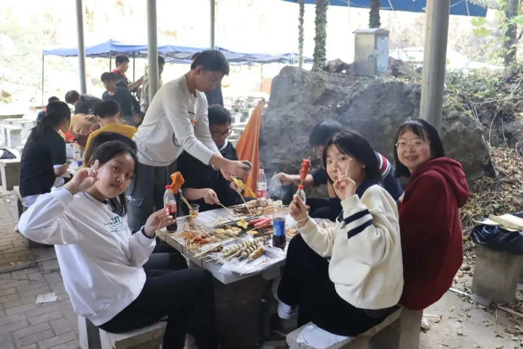 中考失利,不妨再战——成学教育中考复读班招生通知! 第27张 中考失利,不妨再战——成学教育中考复读班招生通知! 第27张
