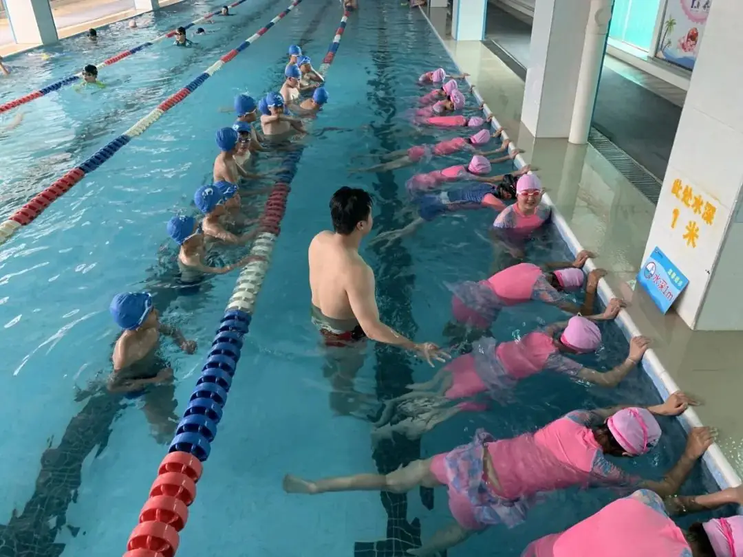 湖南省凤凰县阿拉石化小学“优才生”赴荔园小学跟班研学 第36张 湖南省凤凰县阿拉石化小学“优才生”赴荔园小学跟班研学 第36张