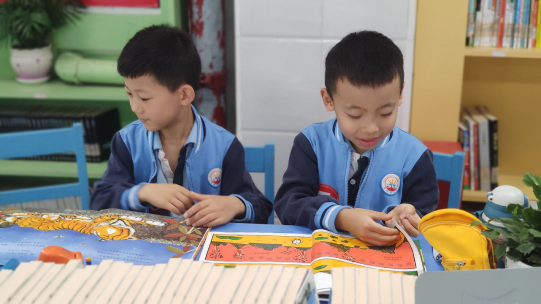 【园级动态】初探小学 期望成长——红岭幼儿园大班组参观小学活动纪实 第37张 【园级动态】初探小学 期望成长——红岭幼儿园大班组参观小学活动纪实 第37张