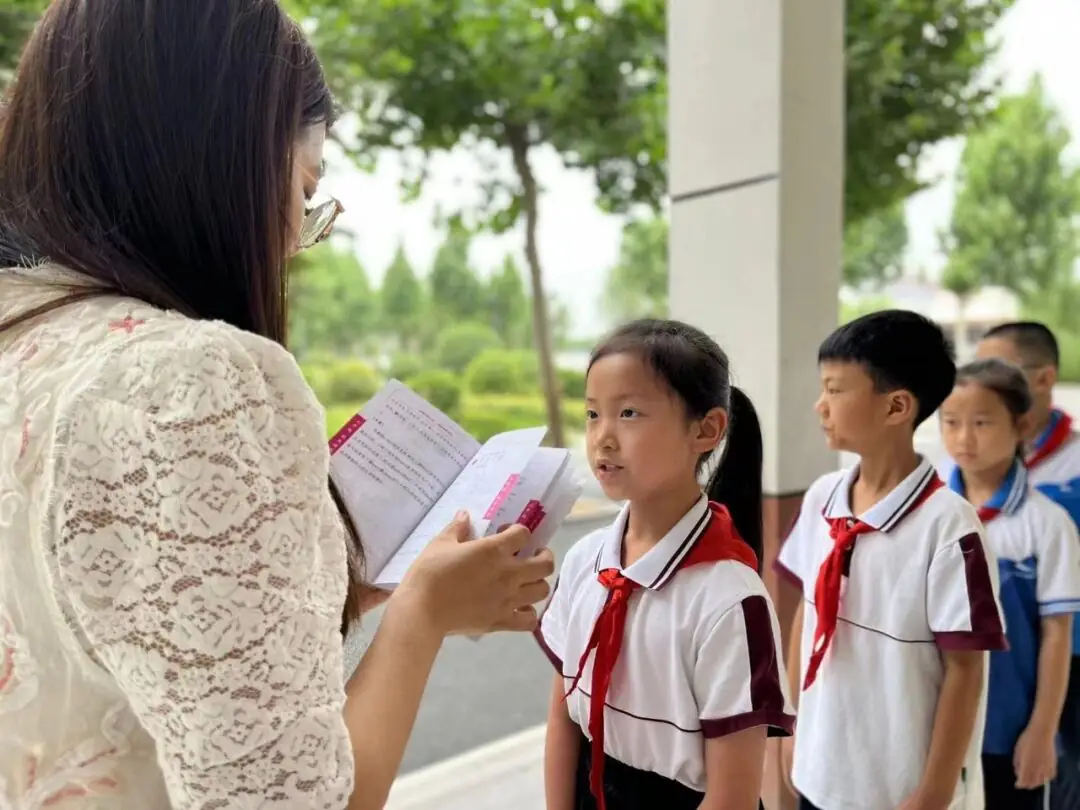 校园动态|曹县第一实验小学经典诵读验收活动 第35张 校园动态|曹县第一实验小学经典诵读验收活动 第35张