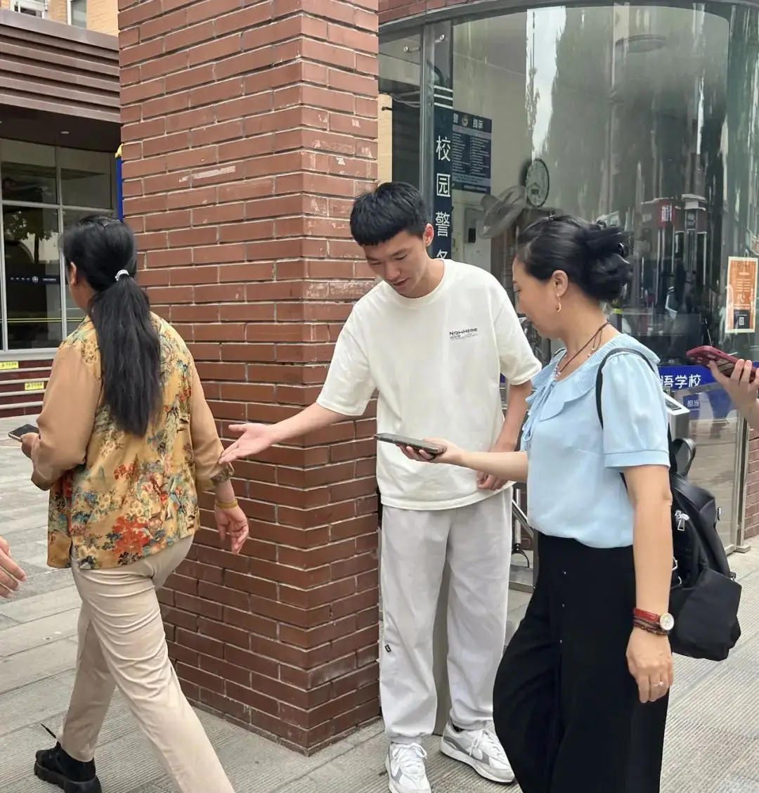 【柳林校区】一起见证成长——柳林铺小学召开家长交流会 第9张 【柳林校区】一起见证成长——柳林铺小学召开家长交流会 第9张