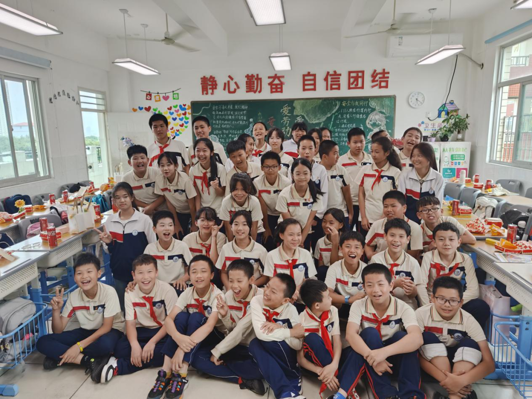 红润童心 快乐成长——海滨小学“六·一”系列活动之游园活动 第19张 红润童心 快乐成长——海滨小学“六·一”系列活动之游园活动 第19张