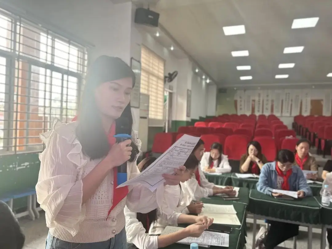 尚志中心小学:举行晋江市谢志辉少先队名辅导员工作室第三场活动(尚志中心小学专场) 第22张 尚志中心小学:举行晋江市谢志辉少先队名辅导员工作室第三场活动(尚志中心小学专场) 第22张