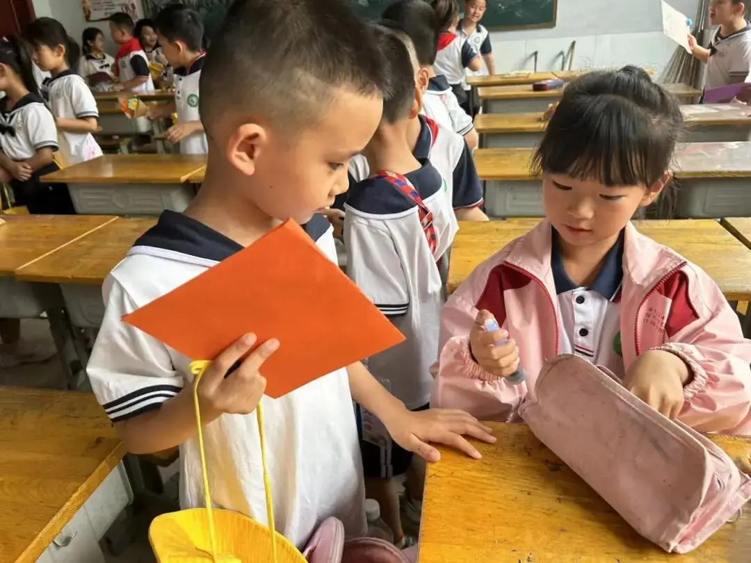 【无棣县实验幼儿园分园】走进小学,乐享成长——大班幼儿参观第四实验小学纪实 第46张 【无棣县实验幼儿园分园】走进小学,乐享成长——大班幼儿参观第四实验小学纪实 第46张