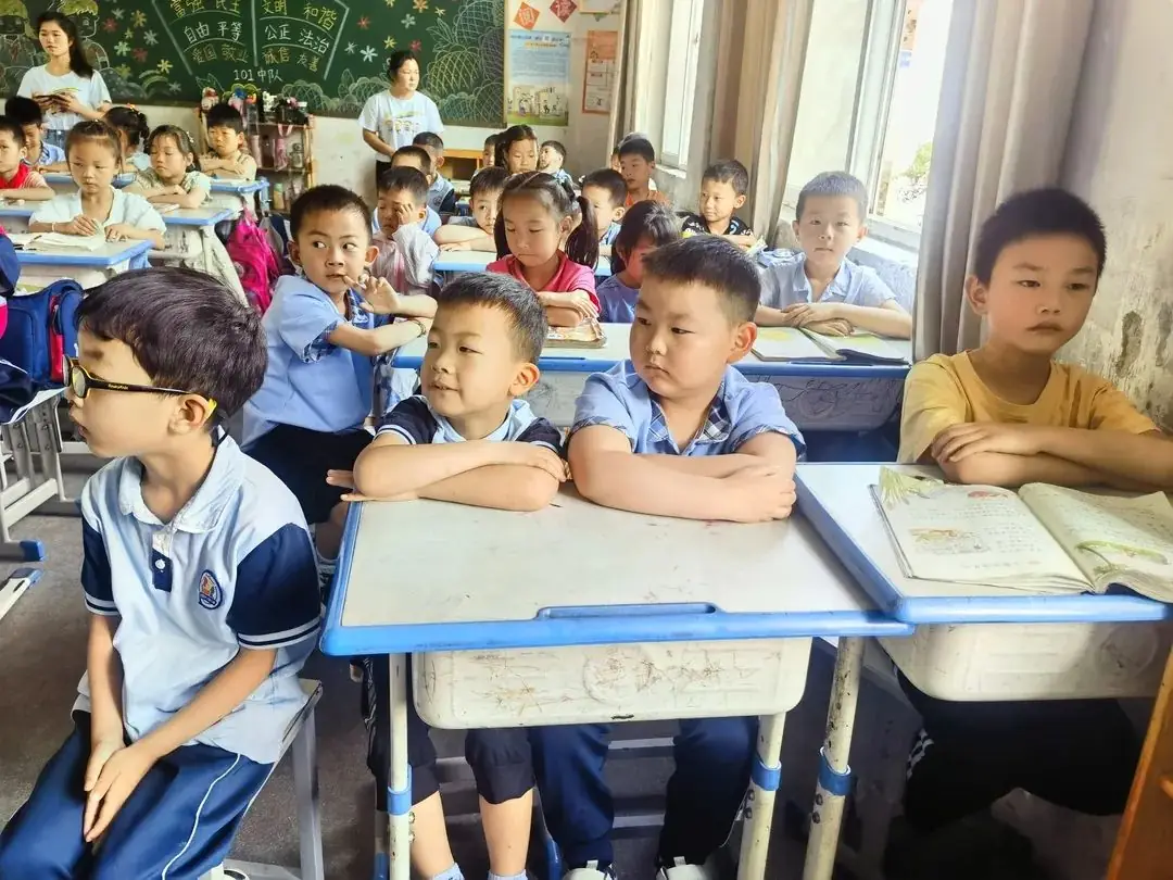 “初探小学 稳步启航”—— 沙窝镇中心幼儿园大班幼小衔接策划活动 第36张 “初探小学 稳步启航”—— 沙窝镇中心幼儿园大班幼小衔接策划活动 第36张