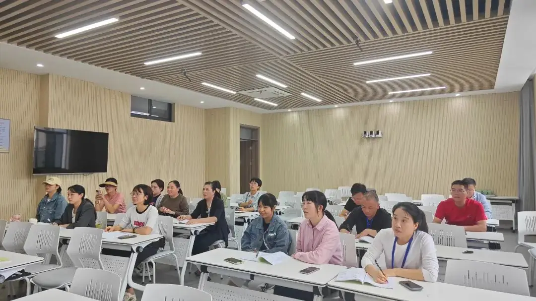 研题明方向 导学促成长 | 实验小学数学组开展教学改进研讨 第5张