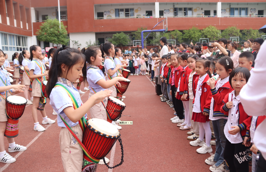 初探小学 礼遇成长——宣汉县蒲江幼儿园幼小衔接活动 第23张 初探小学 礼遇成长——宣汉县蒲江幼儿园幼小衔接活动 第23张