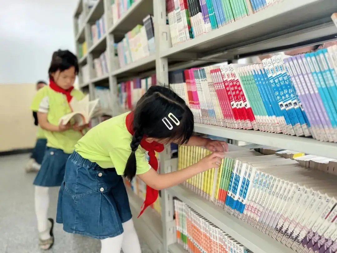 【走,参观小学去!】佛子山镇中心幼儿园大班级部参观小学活动 第57张 【走,参观小学去!】佛子山镇中心幼儿园大班级部参观小学活动 第57张