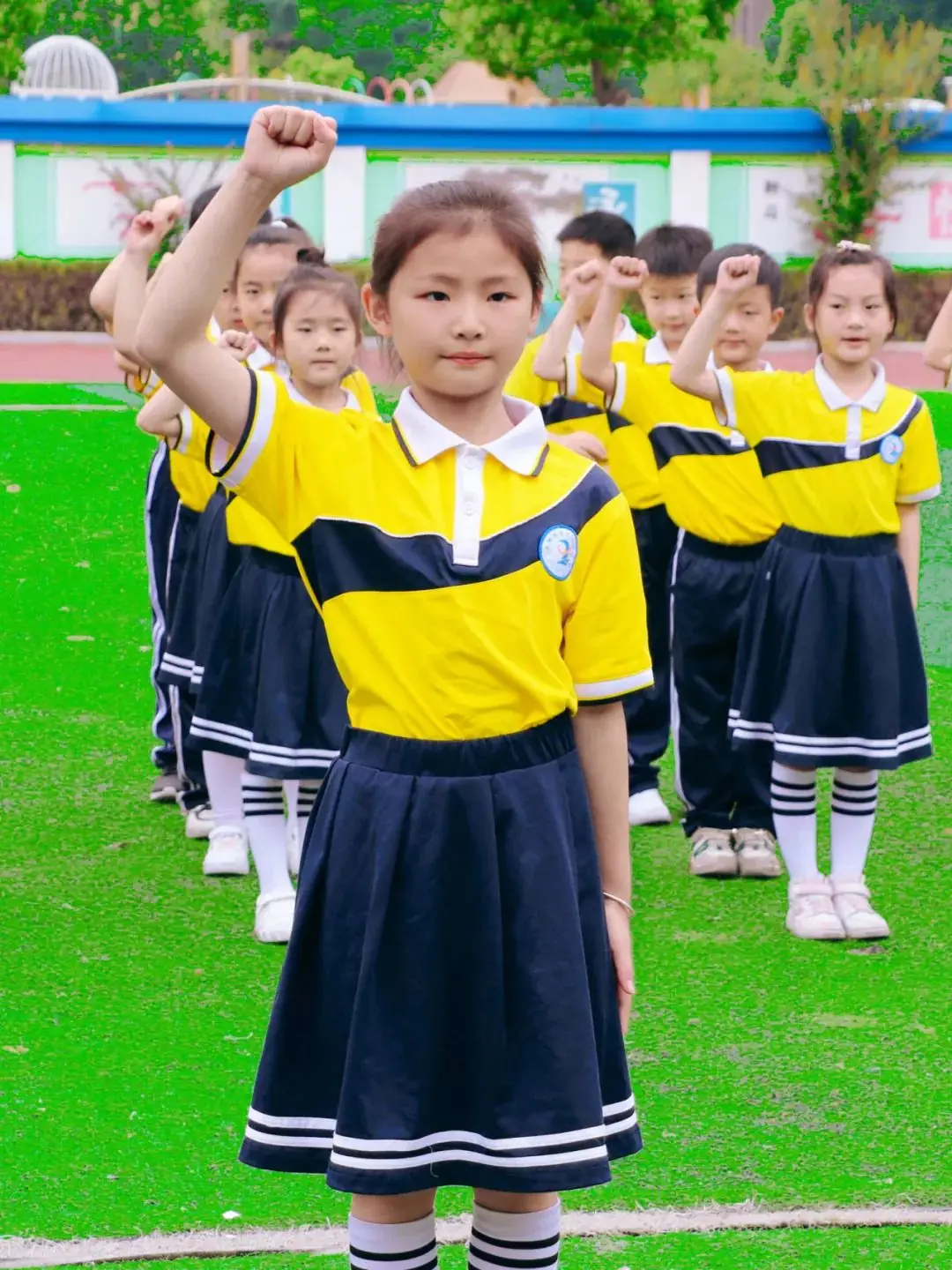 阳光大课间  韵律悦童心——阜南县第九小学开展一年级课间操比赛 第12张