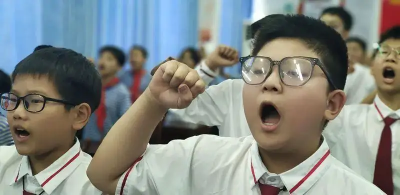 源汇区团结小学: “五老”进校园 薪火代代传 第5张 源汇区团结小学: “五老”进校园 薪火代代传 第5张