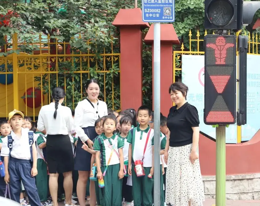 【幼小衔接】小学长啥样?我想去看看——济南市经五路幼儿园幼小衔接系列活动之走进小学 第30张 【幼小衔接】小学长啥样?我想去看看——济南市经五路幼儿园幼小衔接系列活动之走进小学 第30张