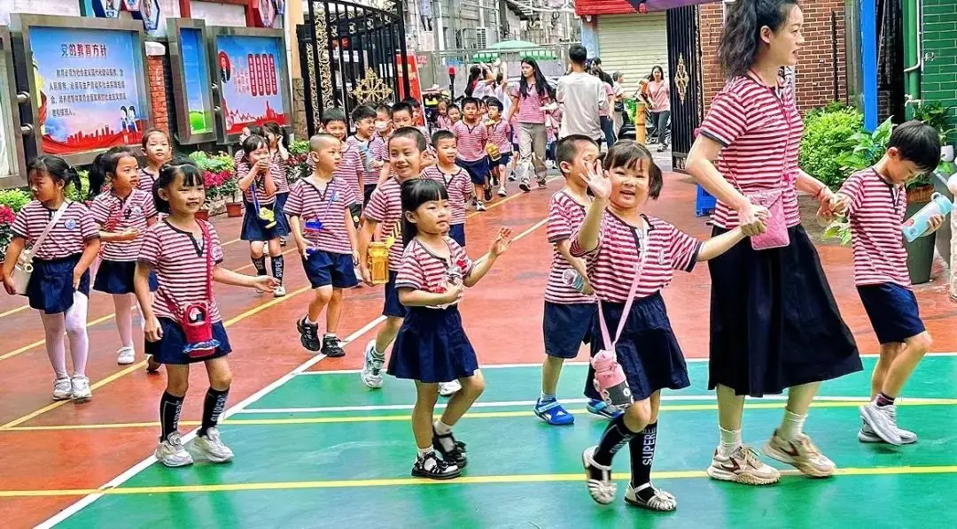 小学初体验,衔接助成长——宝安区冠华育才银丰学校幼小衔接活动 第5张 小学初体验,衔接助成长——宝安区冠华育才银丰学校幼小衔接活动 第5张