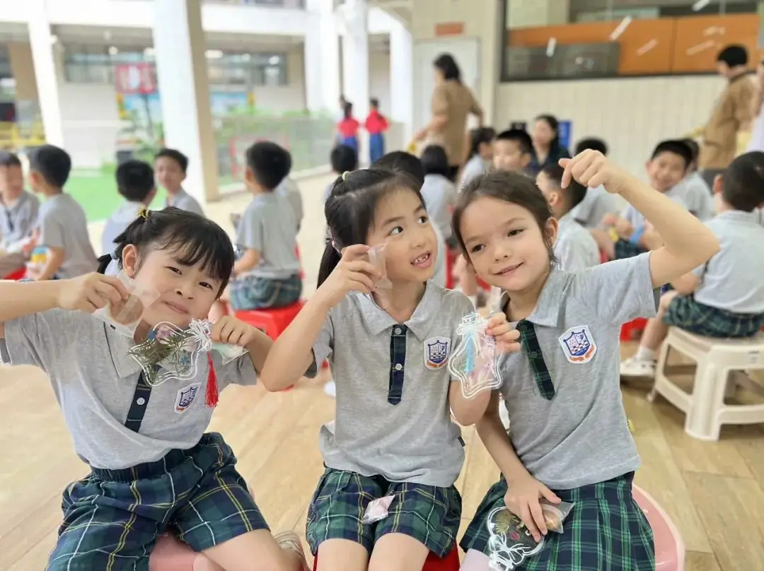 小学之初印象——华南师范大学幼教实验基地·新世界凯粤湾实验幼儿园大班级参观小学 第42张