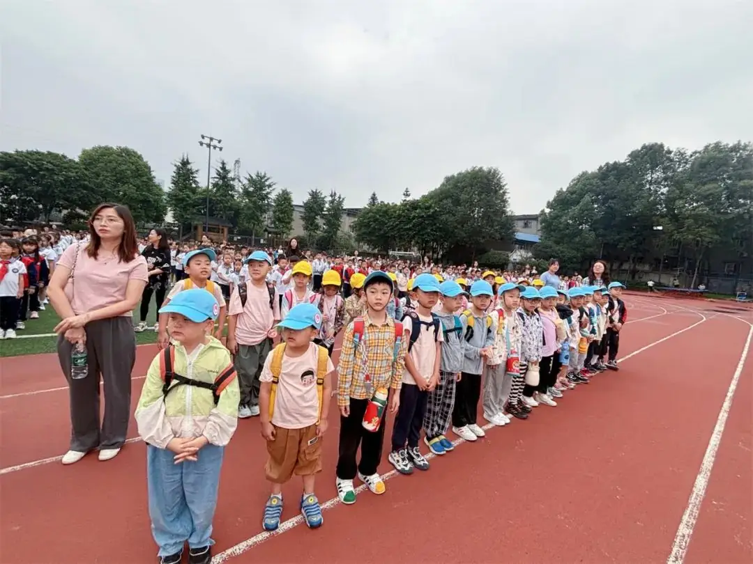 走进小学,礼遇成长 第9张 走进小学,礼遇成长 第9张