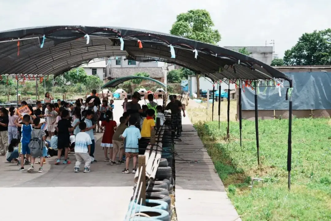 花园小学“国歌嘹亮 耕读童年”——庆六一•红领巾爱祖国研学实践活动 第85张 花园小学“国歌嘹亮 耕读童年”——庆六一•红领巾爱祖国研学实践活动 第85张