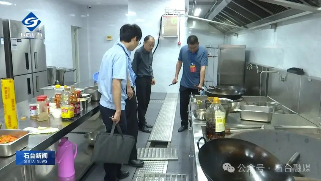 我县开展高、中考食品安全专项检查 第5张 我县开展高、中考食品安全专项检查 第5张