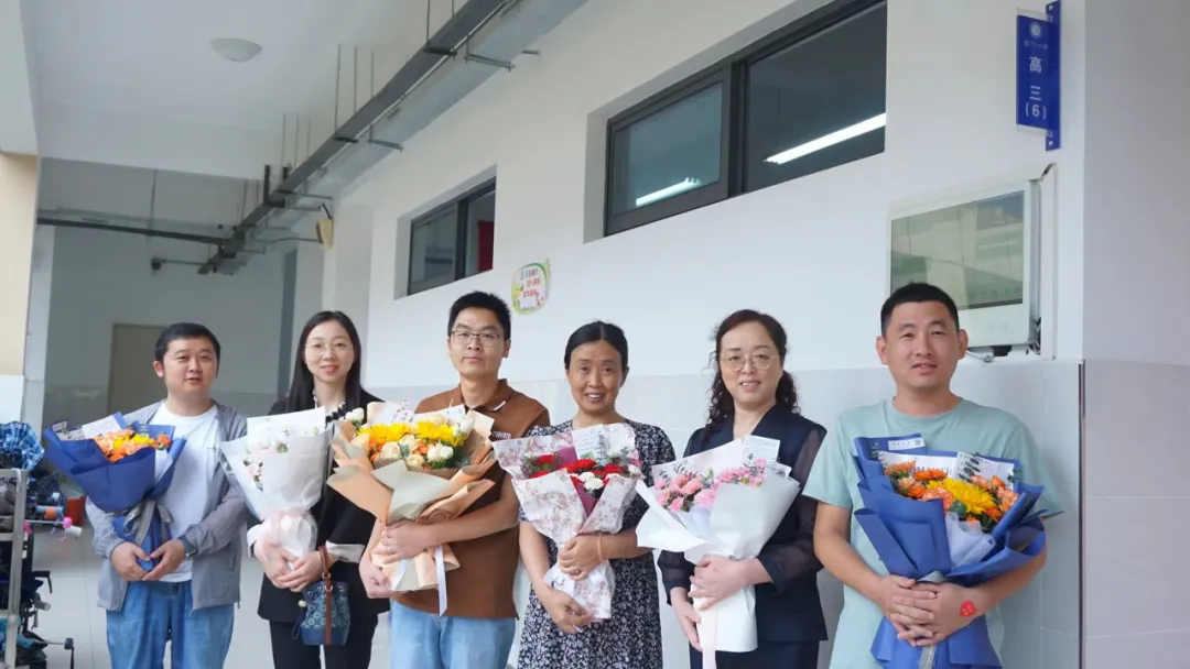 祁门一中高考加油!以名题金榜,敬十年寒窗!-第19张图片-四季读书网