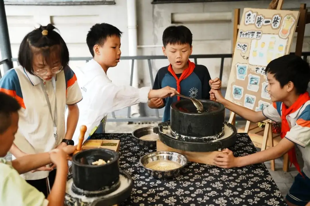 青小大事记|常州市小学劳动教育推进展示活动在青龙实验小学举行 第39张 青小大事记|常州市小学劳动教育推进展示活动在青龙实验小学举行 第39张