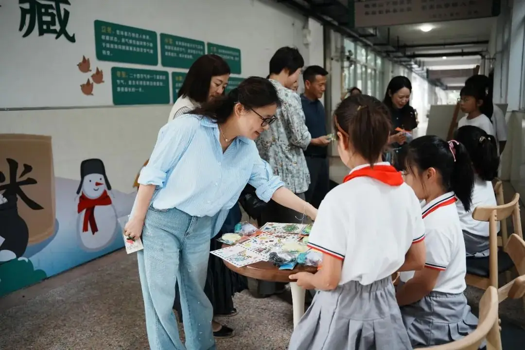 青小大事记|常州市小学劳动教育推进展示活动在青龙实验小学举行 第16张 青小大事记|常州市小学劳动教育推进展示活动在青龙实验小学举行 第16张