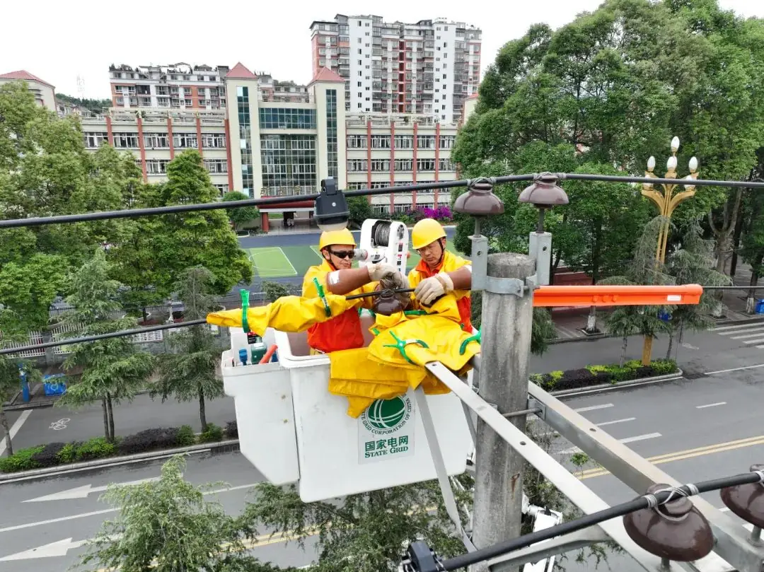高考保电丨国网四川电力以满格电护航学子梦 第7张 高考保电丨国网四川电力以满格电护航学子梦 第7张