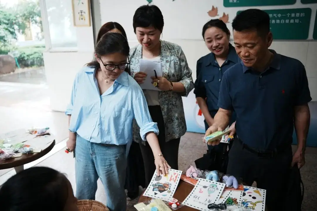 青小大事记|常州市小学劳动教育推进展示活动在青龙实验小学举行 第5张 青小大事记|常州市小学劳动教育推进展示活动在青龙实验小学举行 第5张