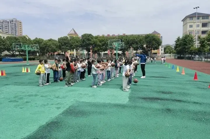 教科共研,智慧启航——海盐县滨海小学科研学术周活动 第13张 教科共研,智慧启航——海盐县滨海小学科研学术周活动 第13张