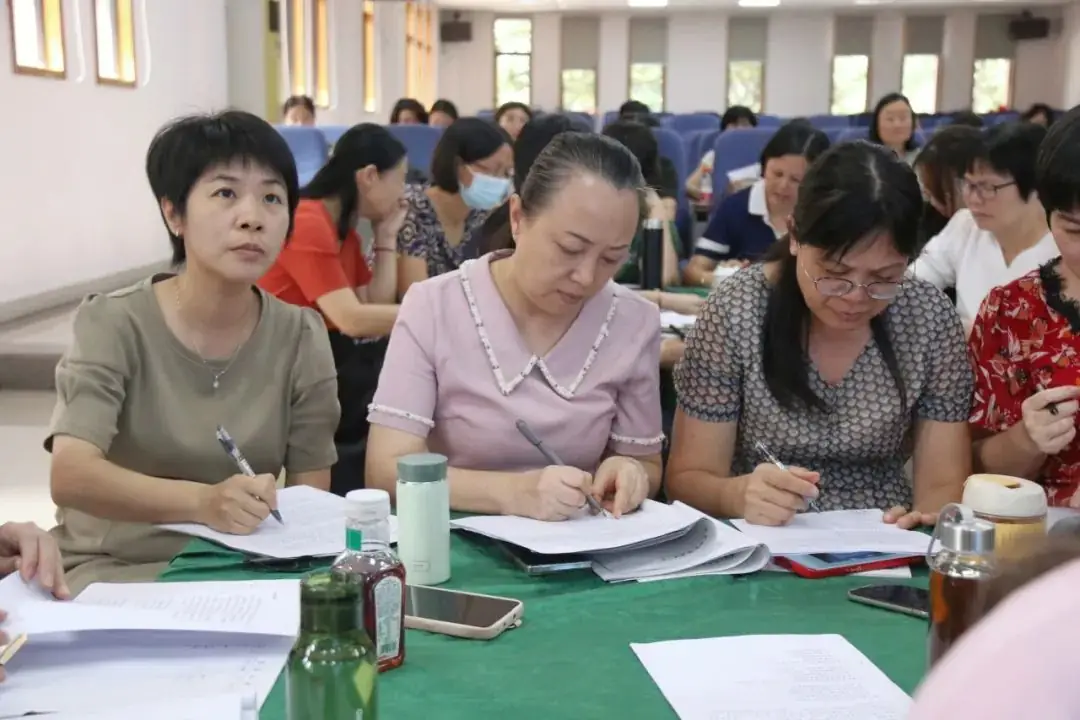 【莞城建设小学教育集团】语文科组教研模式展示暨教研组长成长营第八次活动 第6张 【莞城建设小学教育集团】语文科组教研模式展示暨教研组长成长营第八次活动 第6张